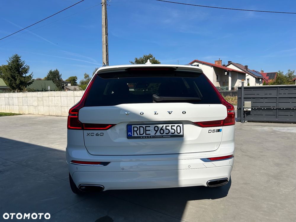 Volvo XC 60 D5 AWD Inscription - 4