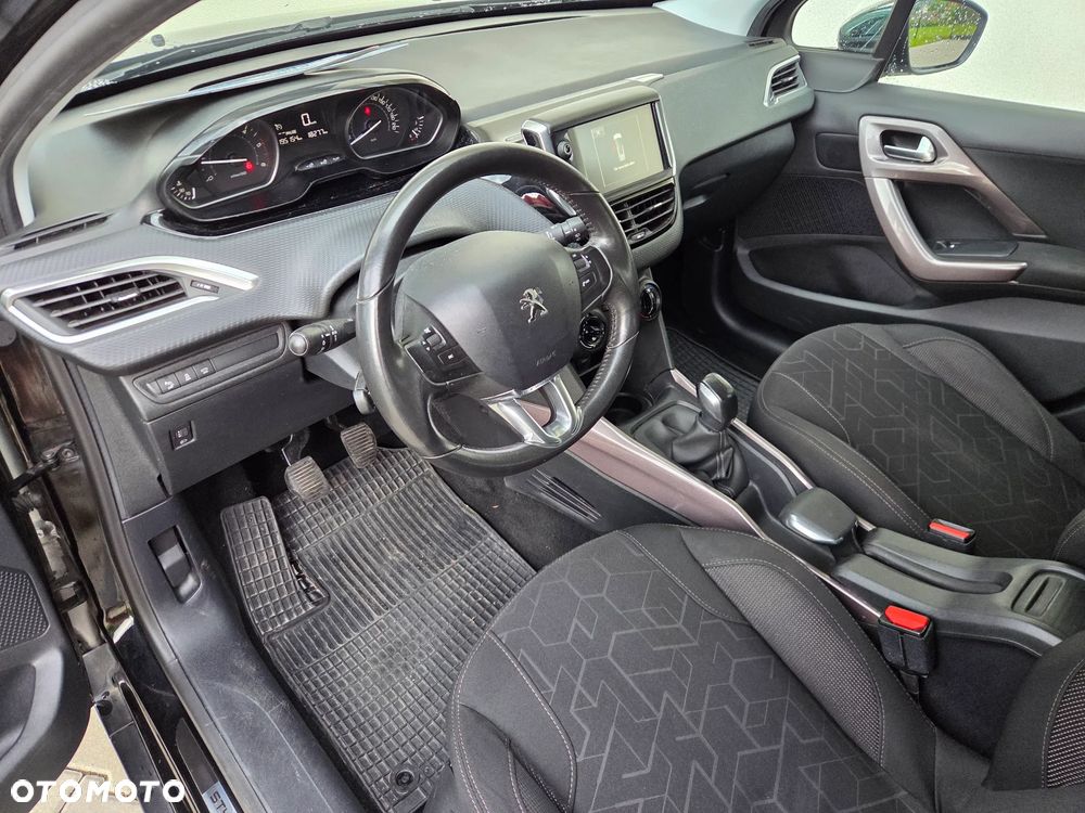 Peugeot 2008 - 7