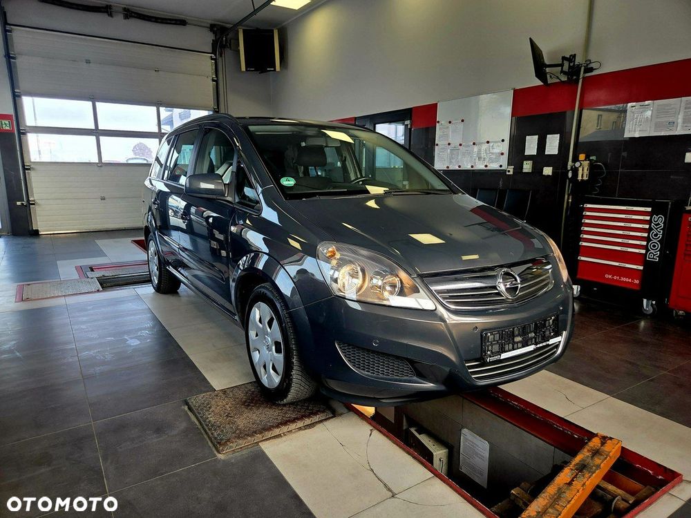 Opel Zafira 1.8 Family Plus - 35