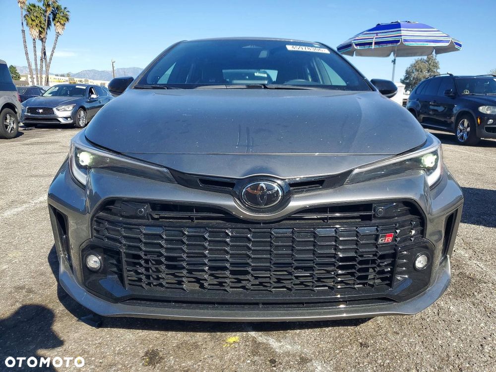 Toyota GR Corolla - 6