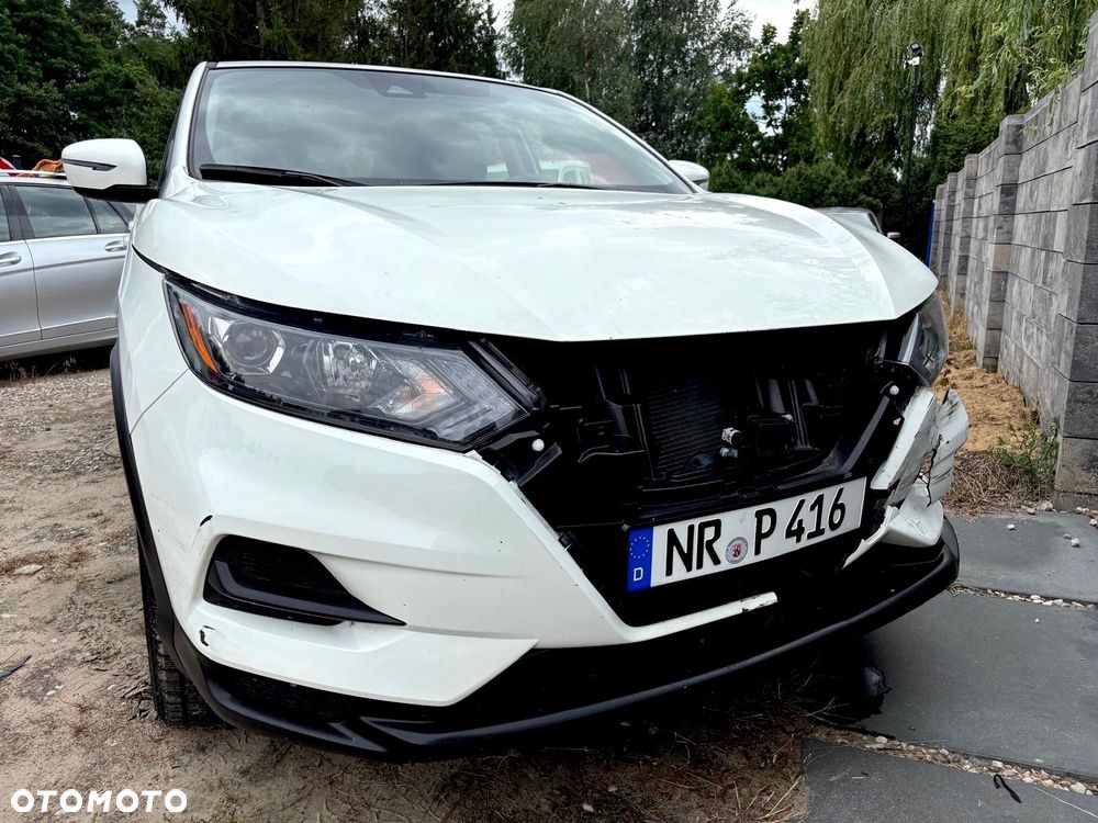 Nissan Qashqai - 11