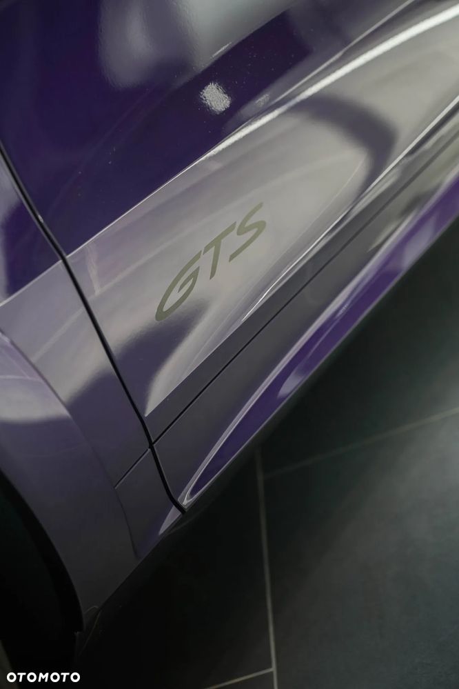 Porsche Cayenne Coupe GTS - 13