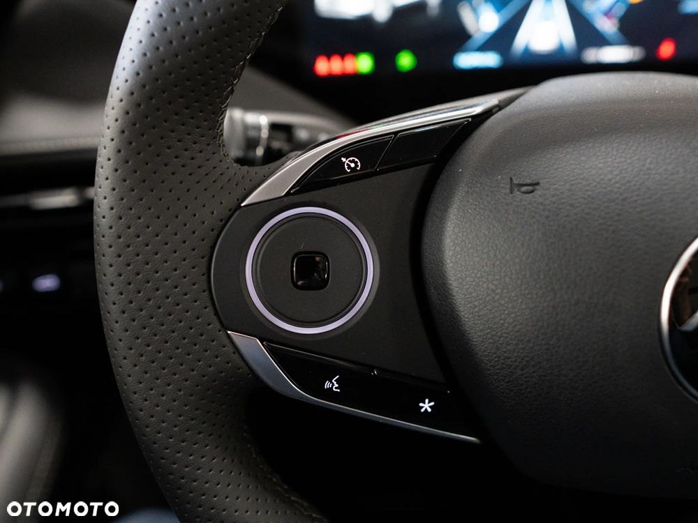 Dongfeng Huge 1.5T MachPower - 13