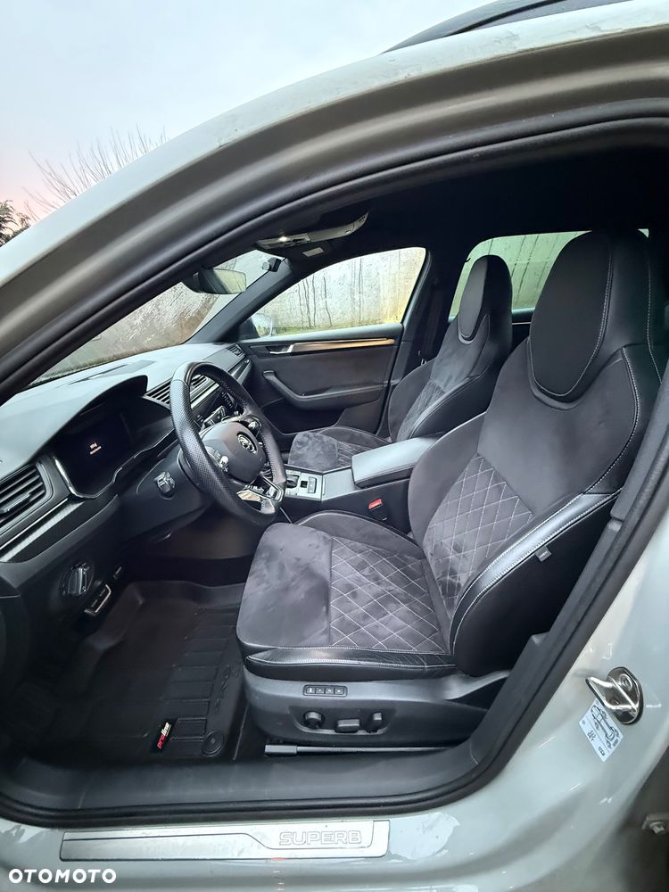 Skoda Superb 2.0 TSI Sportline DSG - 8