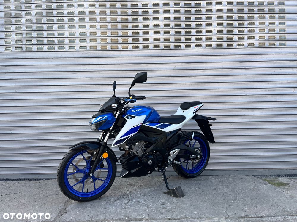 Suzuki GSX - 21