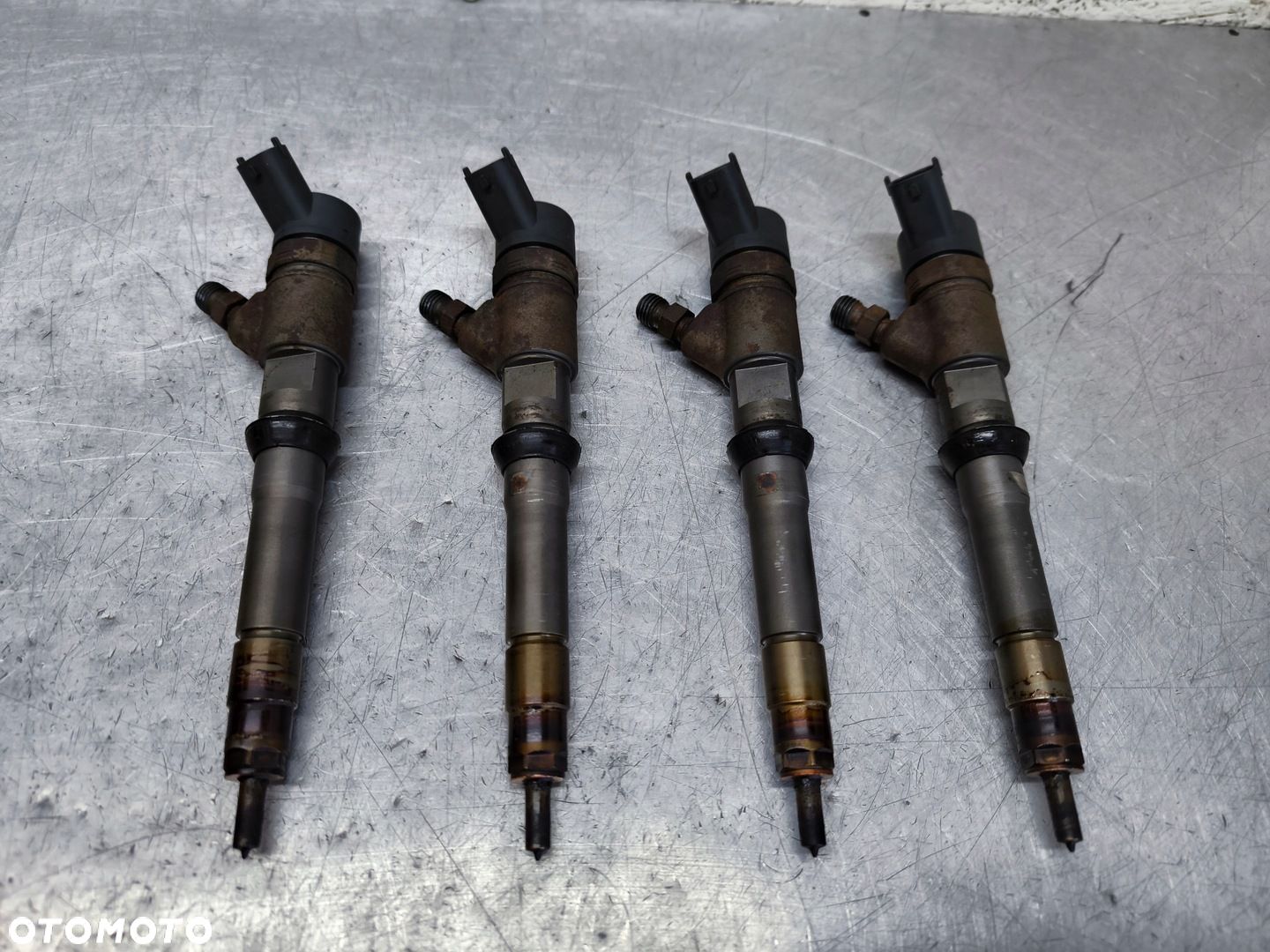 FIAT DUCATO IVECO DAILY KOMPLET WTRYSKIWACZY 4X 2.3 JTD EURO 5 6 0445110418 - 1