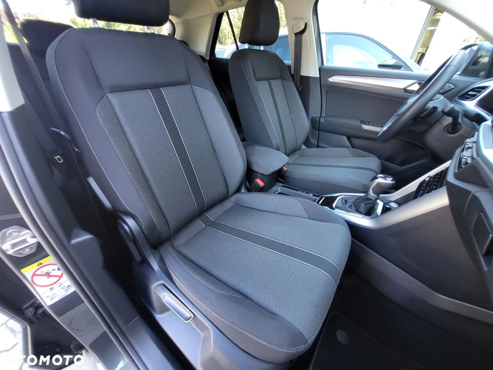 Volkswagen T-Roc - 25