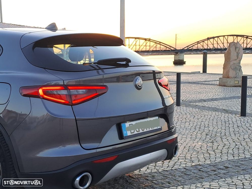 Alfa Romeo Stelvio 2.2 D Super AT8 - 6