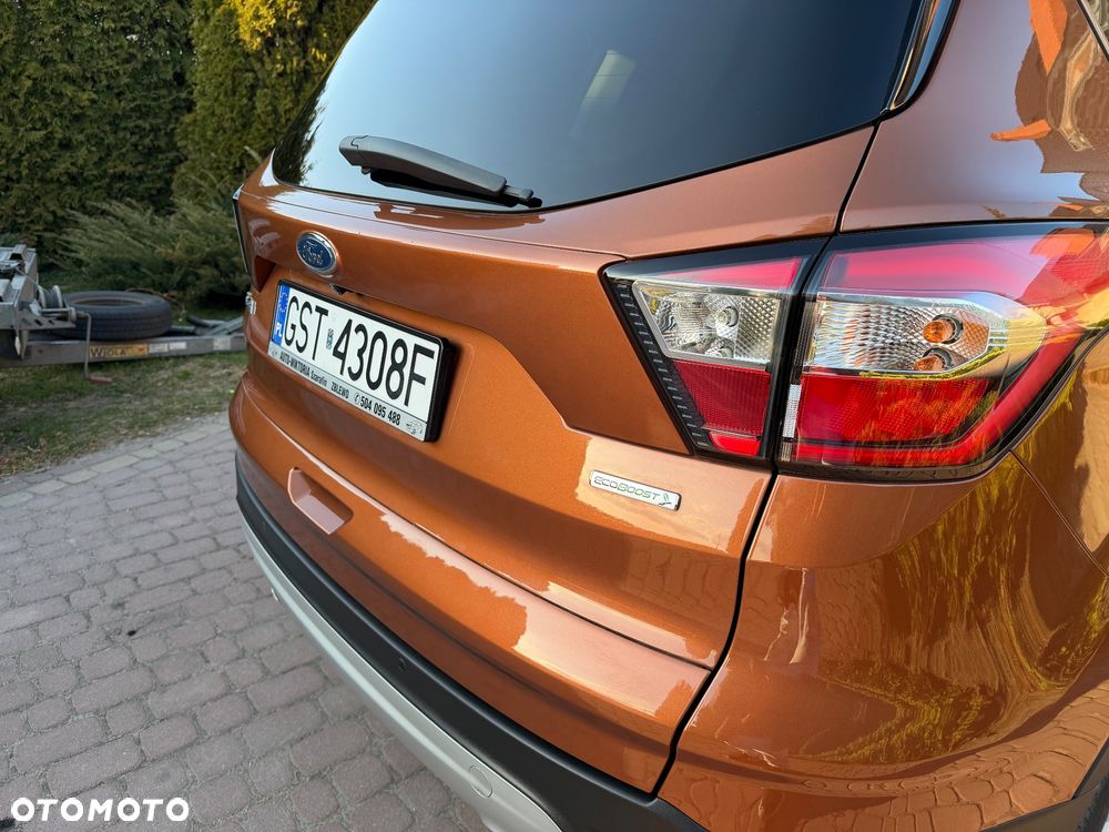 Ford Kuga 1.5 EcoBoost 2x4 Titanium - 22