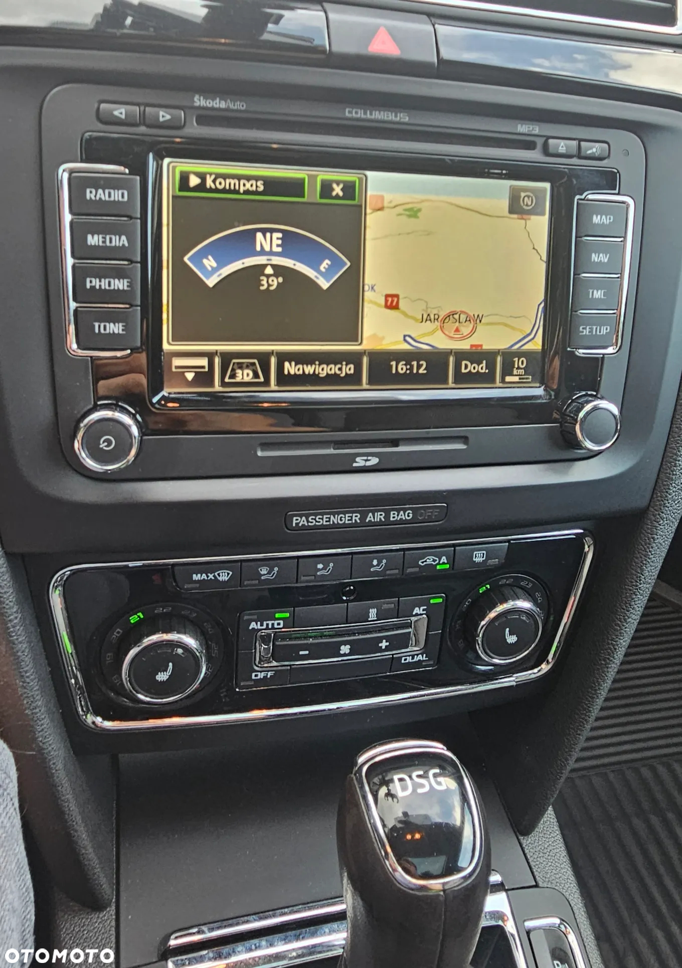 Skoda Superb 2.0 TDI L&K DSG - 21