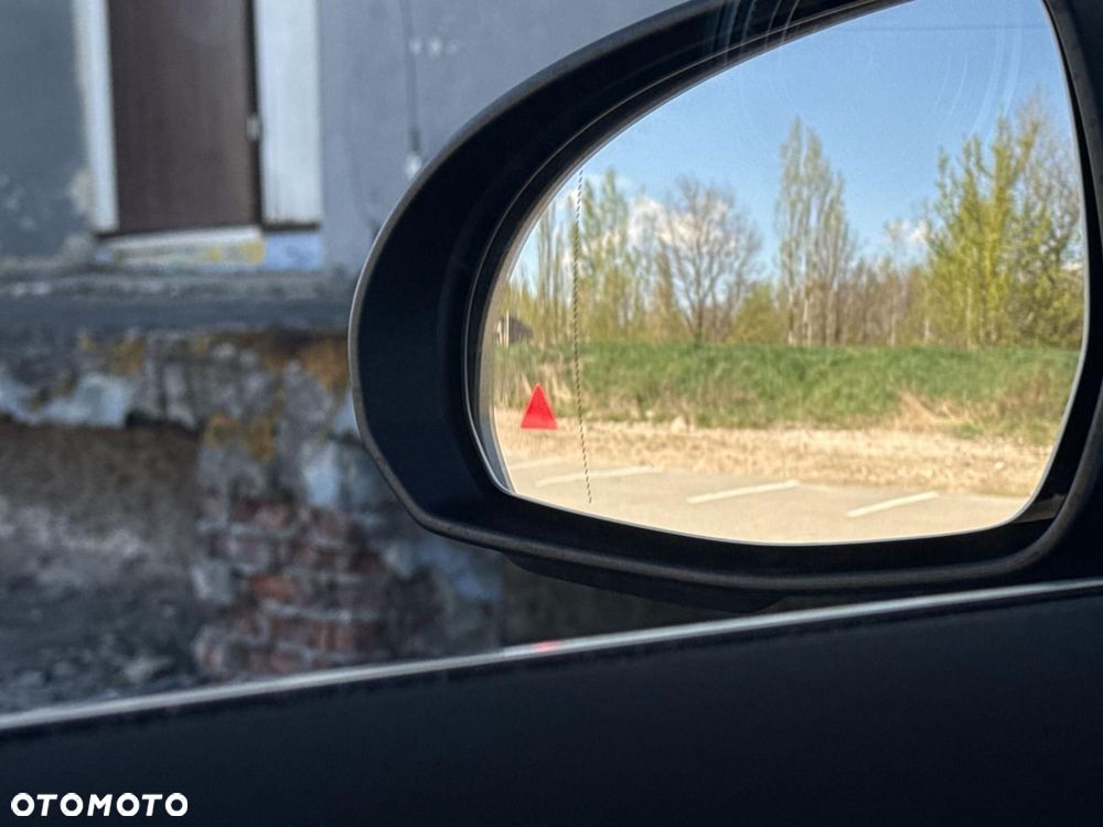 Mercedes-Benz GLC - 29