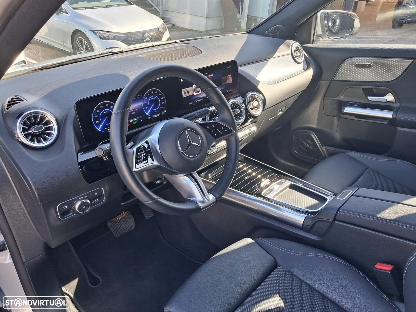 Mercedes-Benz EQA 250+ Progressive - 10