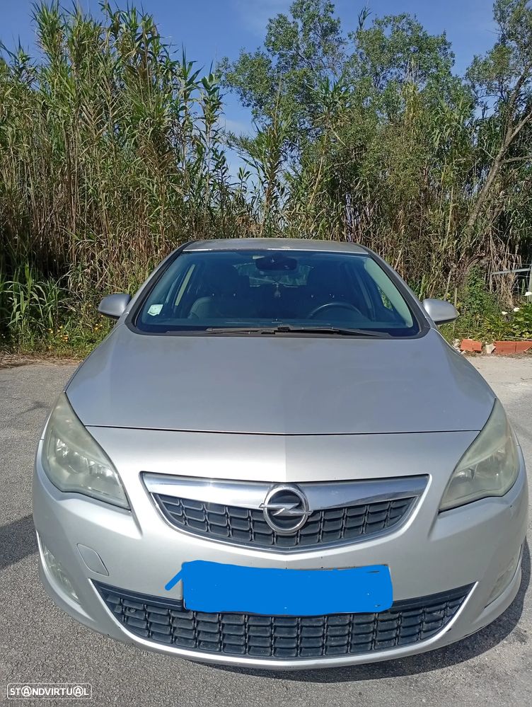 Opel Astra 1.7 CDTI Cosmo - 1