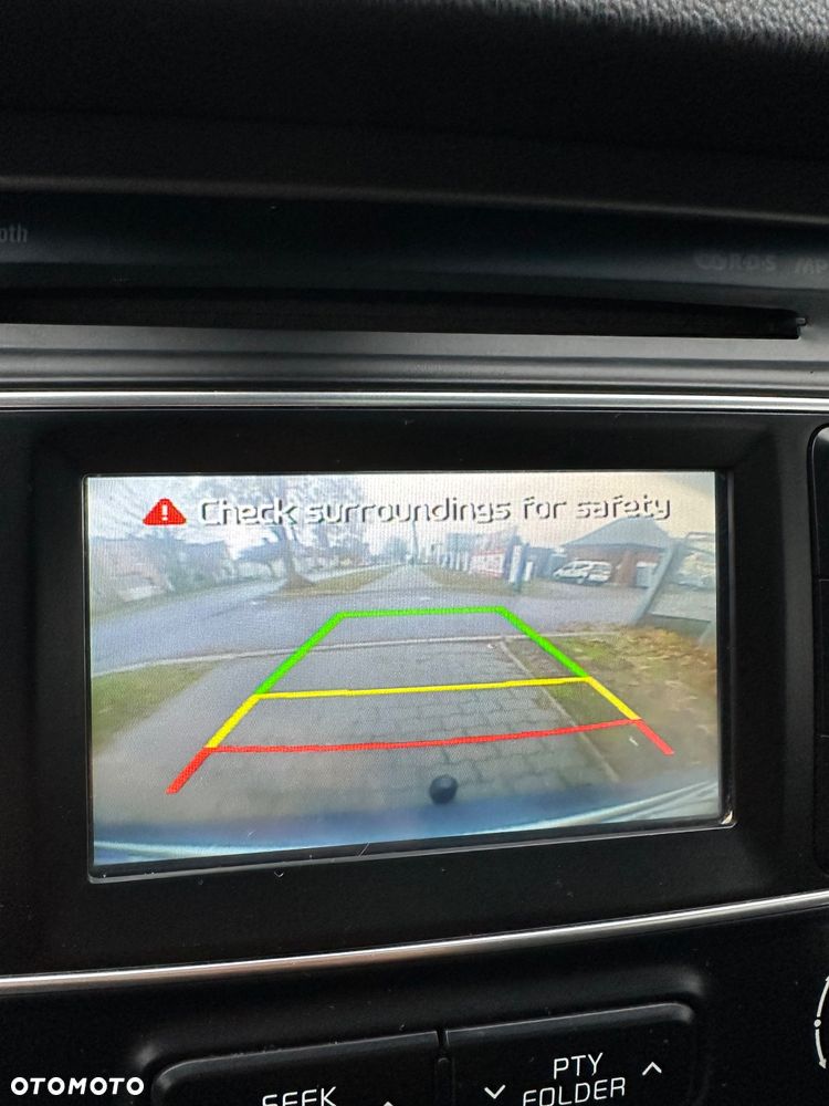 Kia Carens 1.7 CRDi XL - 23