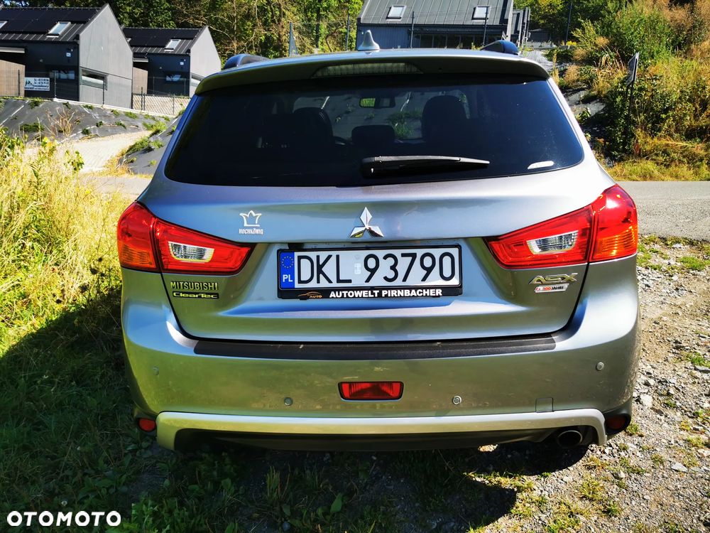 Mitsubishi ASX - 12