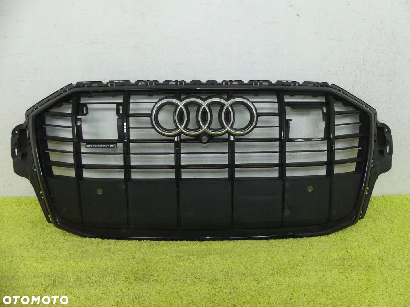 Grill Atrapa Zderzak Przód Audi Q7 2 II 4M - 1