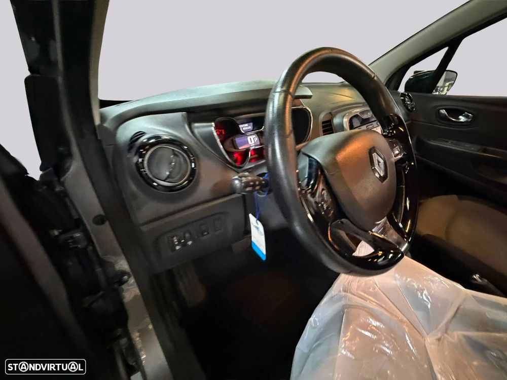 Renault Captur - 18