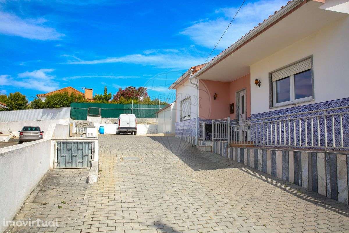 Moradia T2 para venda - Grande imagem: 2/14