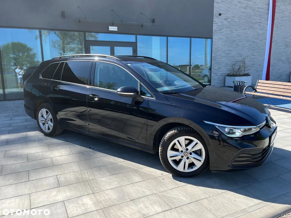 Volkswagen Golf - 2