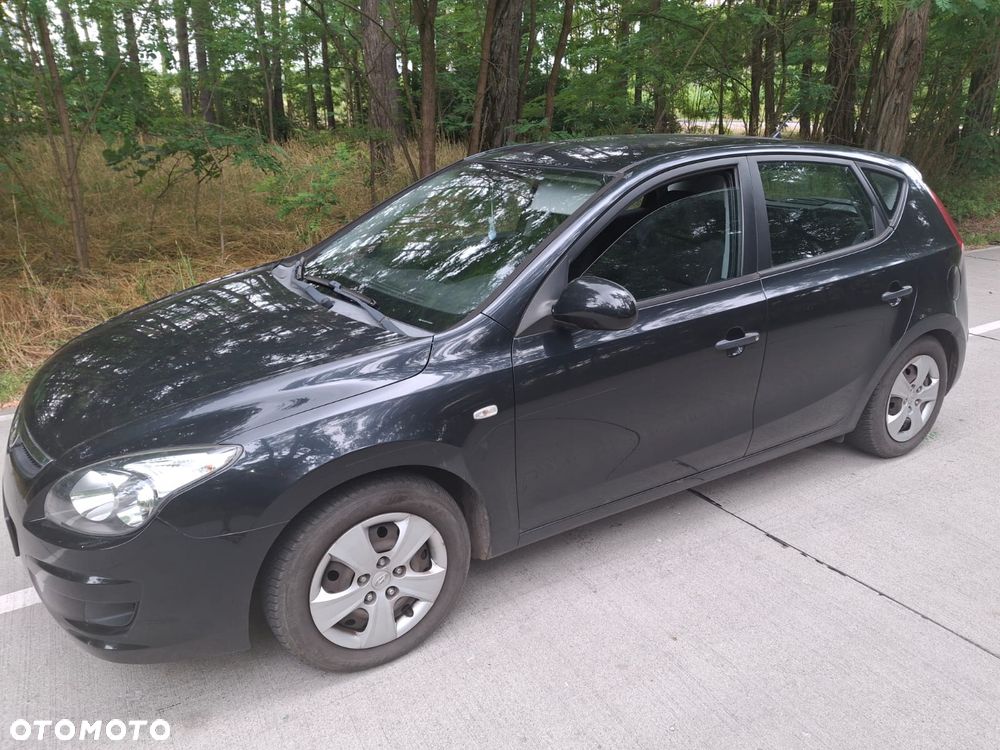 Hyundai i30 1.4 Base - 9