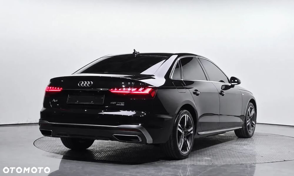 Audi A4 Limousine 2.0 TFSI Quattro Sport S tronic - 3