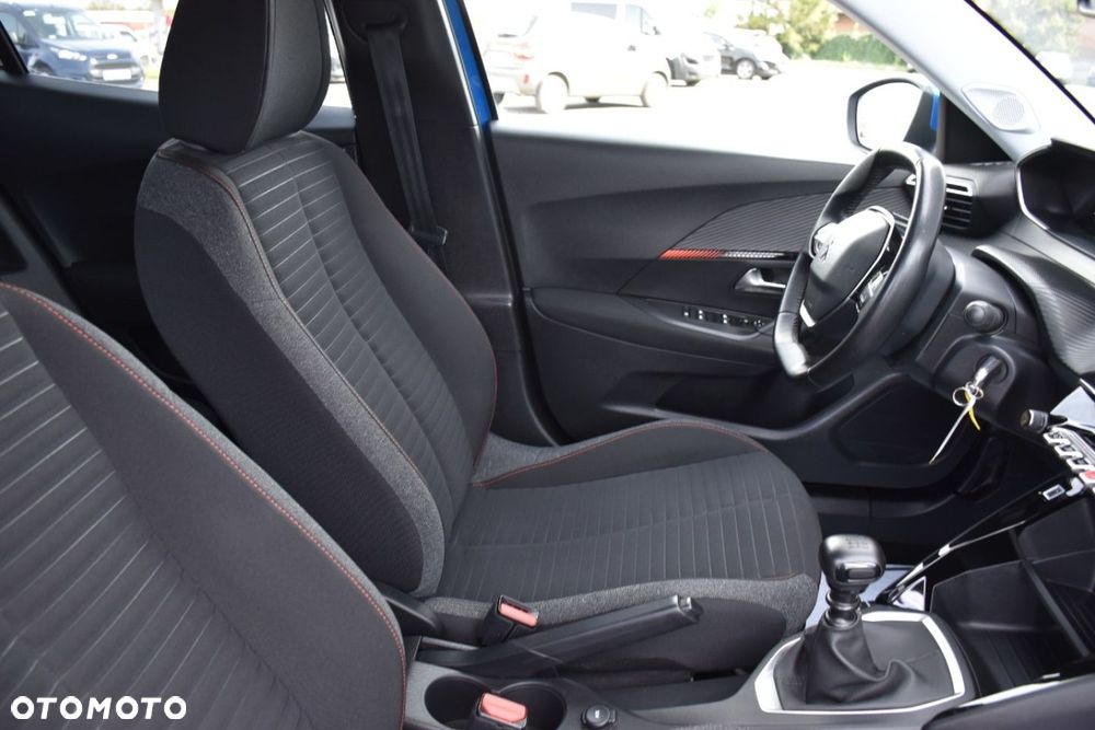 Peugeot 2008 BlueHDi 100 STOP & START Active - 11