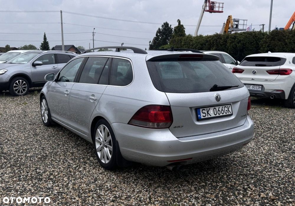 Volkswagen Golf - 3