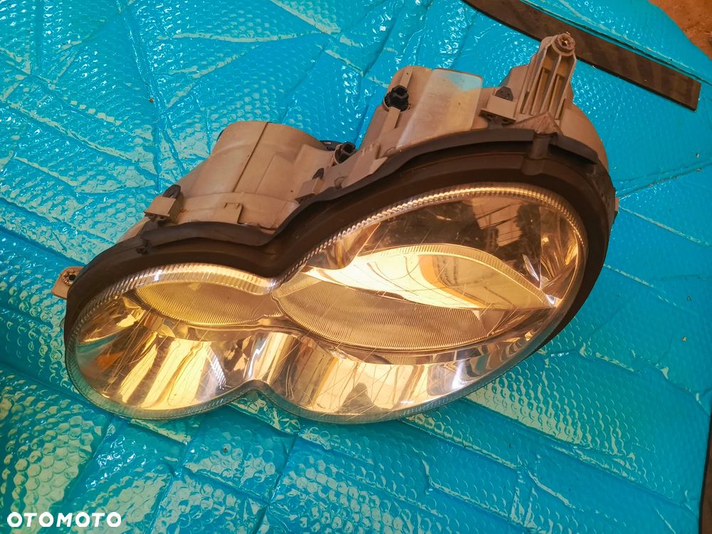 LAMPA PRZEDNIA MERCEDES C-KLASA W203 LEWA - 2