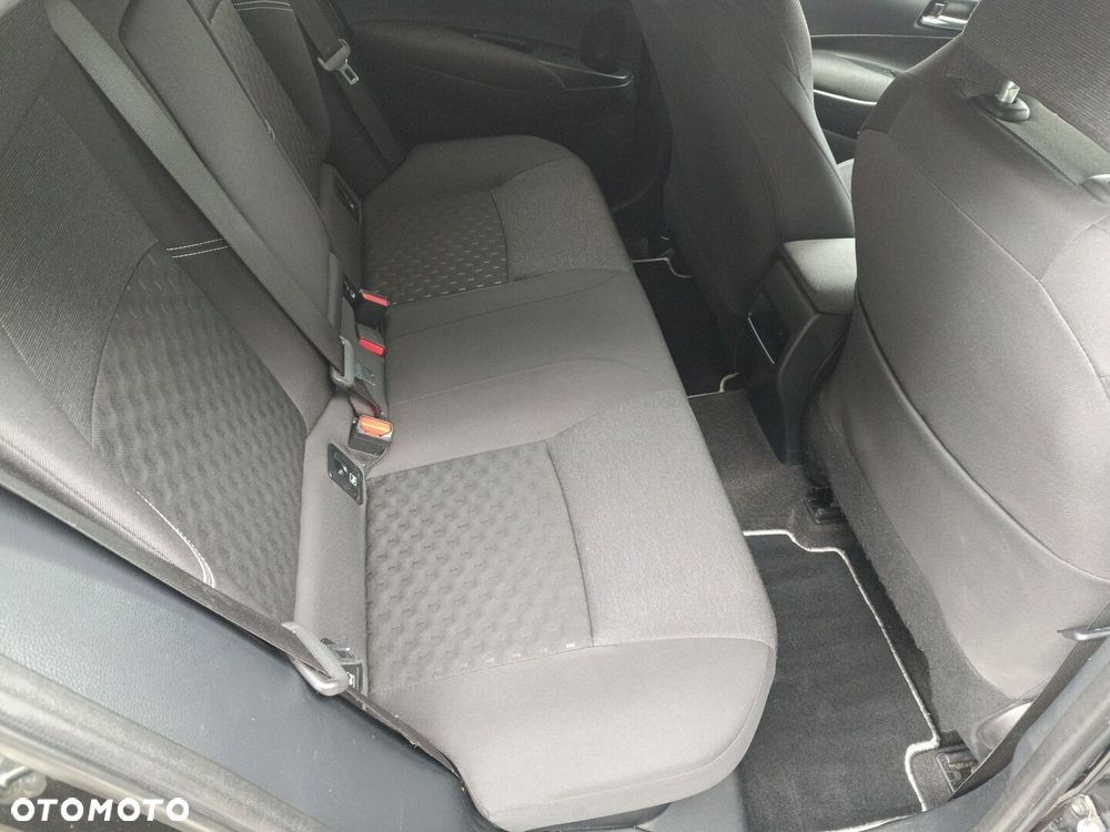 Toyota Corolla - 14