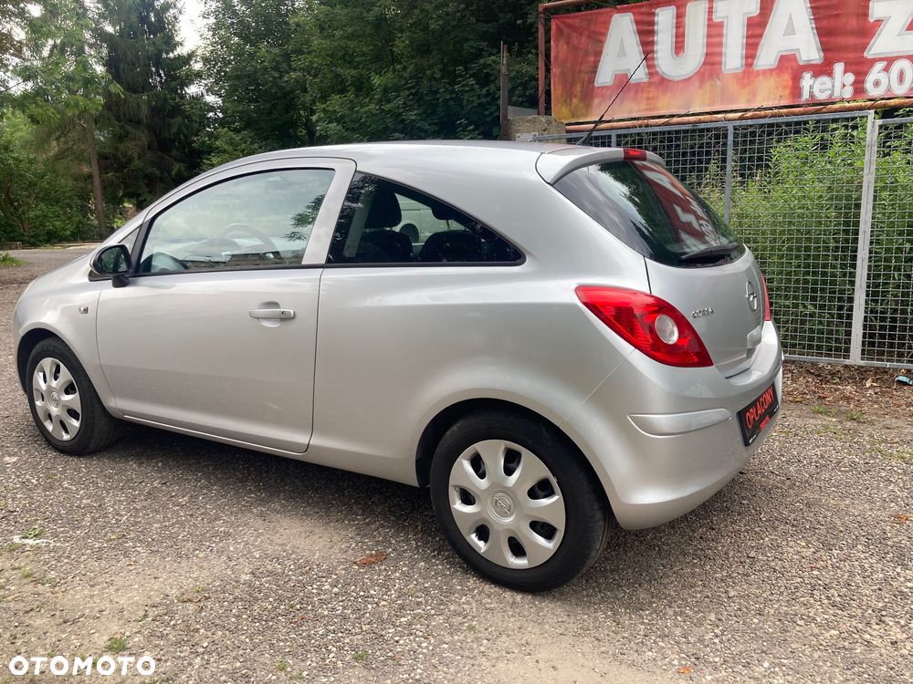Opel Corsa 1.2 16V Enjoy - 8
