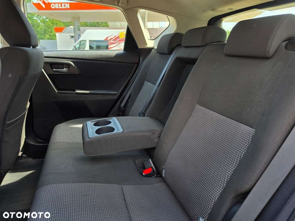 Toyota Auris - 32