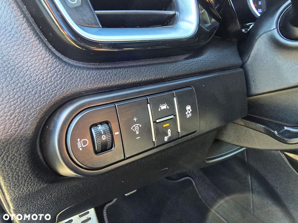 Kia Ceed 1.6 CRDi GT Line - 11