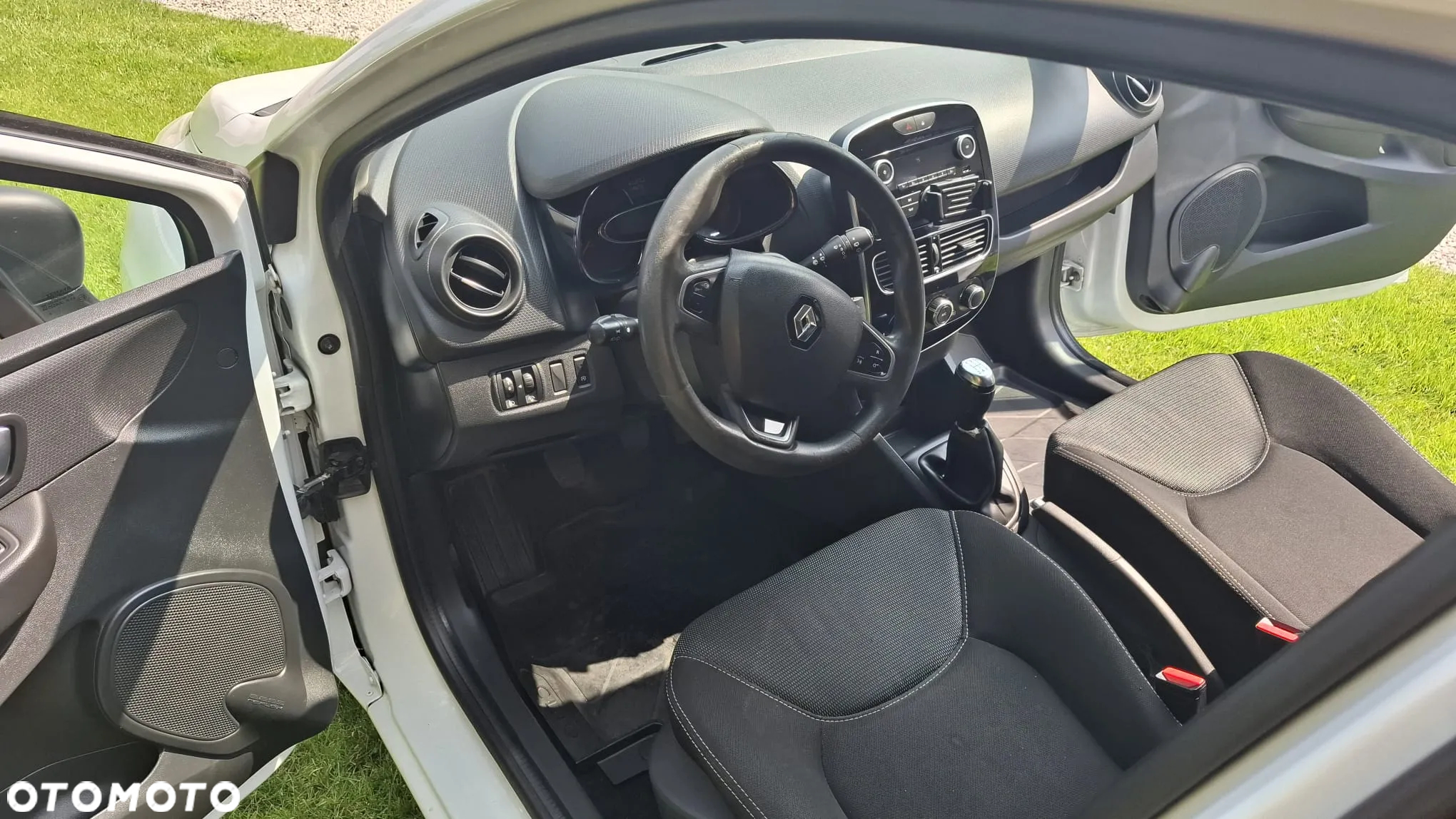 Renault Clio 1.5 dCi Energy Life - 10