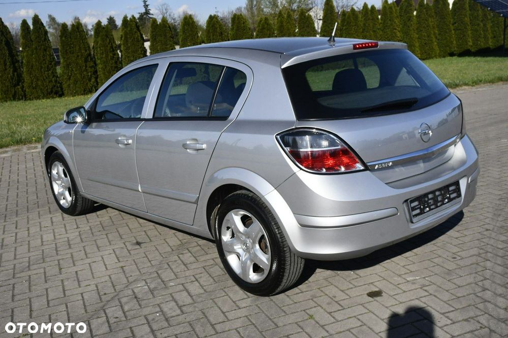 Opel Astra - 9