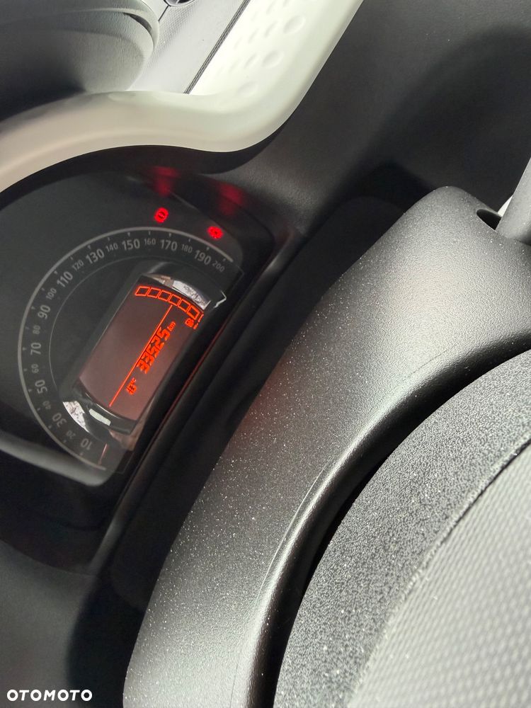 Renault Twingo SCe 70 Liberty - 8