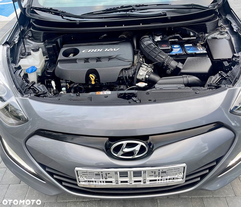 Hyundai i30 1.6 CRDI Trend - 34