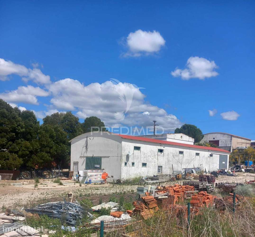 PAVILHÃO INDUSTRIAL - Grande imagem: 4/11