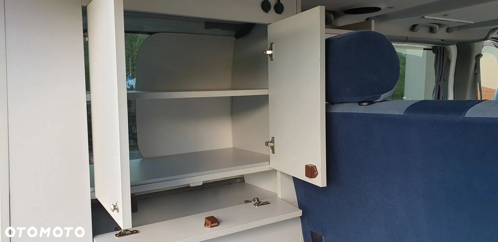 Renault Trafic - 14