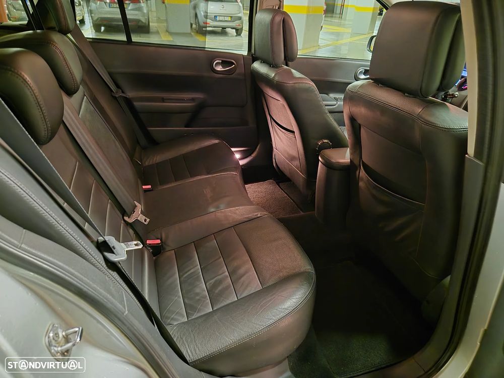 Renault Mégane Break 1.5 dCi Dynamique Luxe - 29