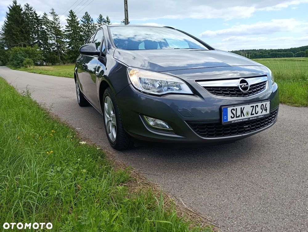 Opel Astra 2.0 CDTI DPF Sport - 28