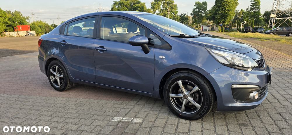 Kia Rio 1.2 L - 26