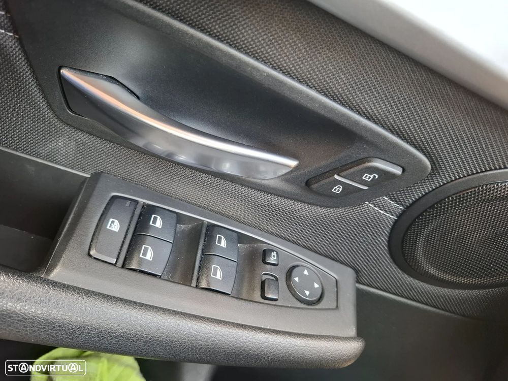 BMW 216 Active Tourer d Advantage - 11