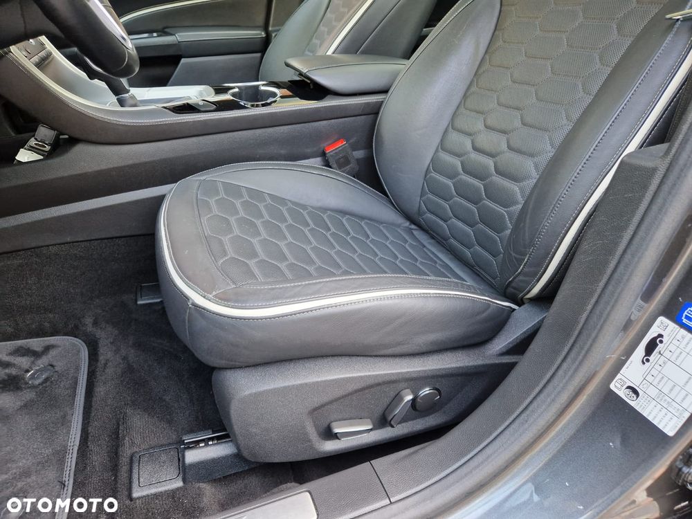 Ford Mondeo - 19