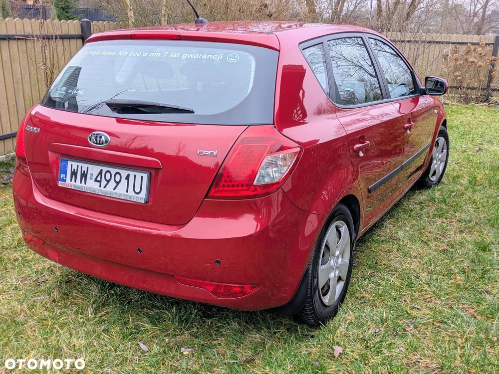 Kia Ceed 1.6 Crdi Comfort + - 3