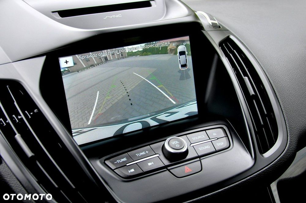 Ford Kuga - 40
