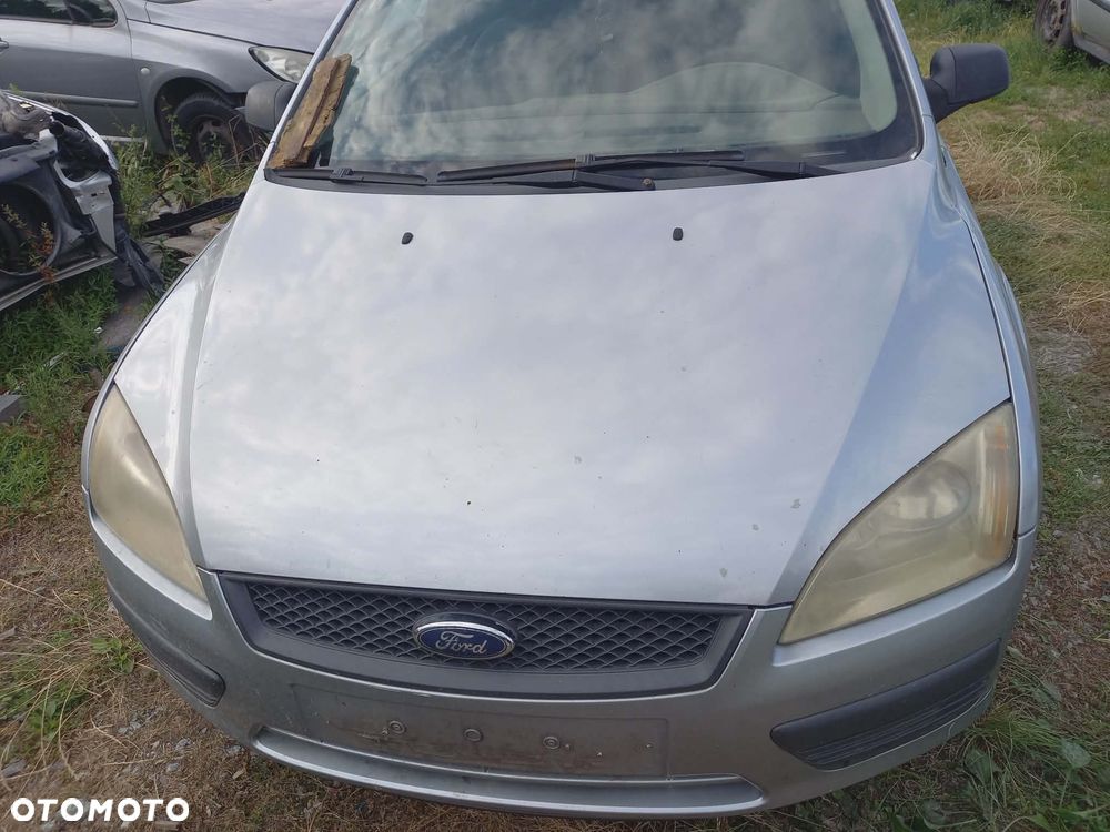 części Ford Focus Mk2 1.6 16V benzyna 3 drzwi hatchback 2005r MASKA przód D1 - 1