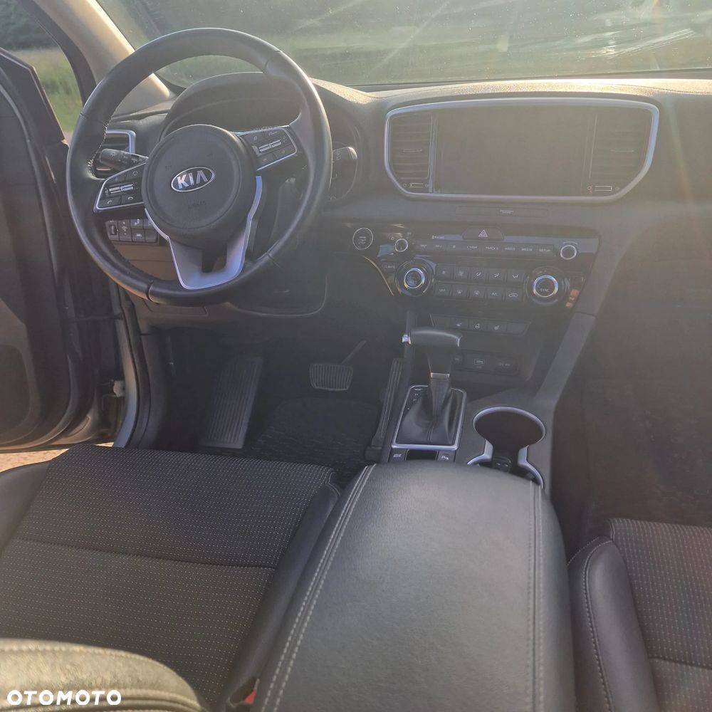 Kia Sportage 1.6 T-GDI Black Edition 2WD DCT - 22