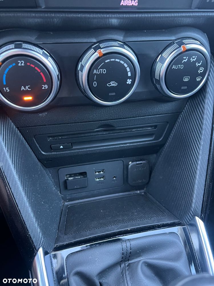 Mazda 2 SKYACTIV-G 90 KIZOKU - 20