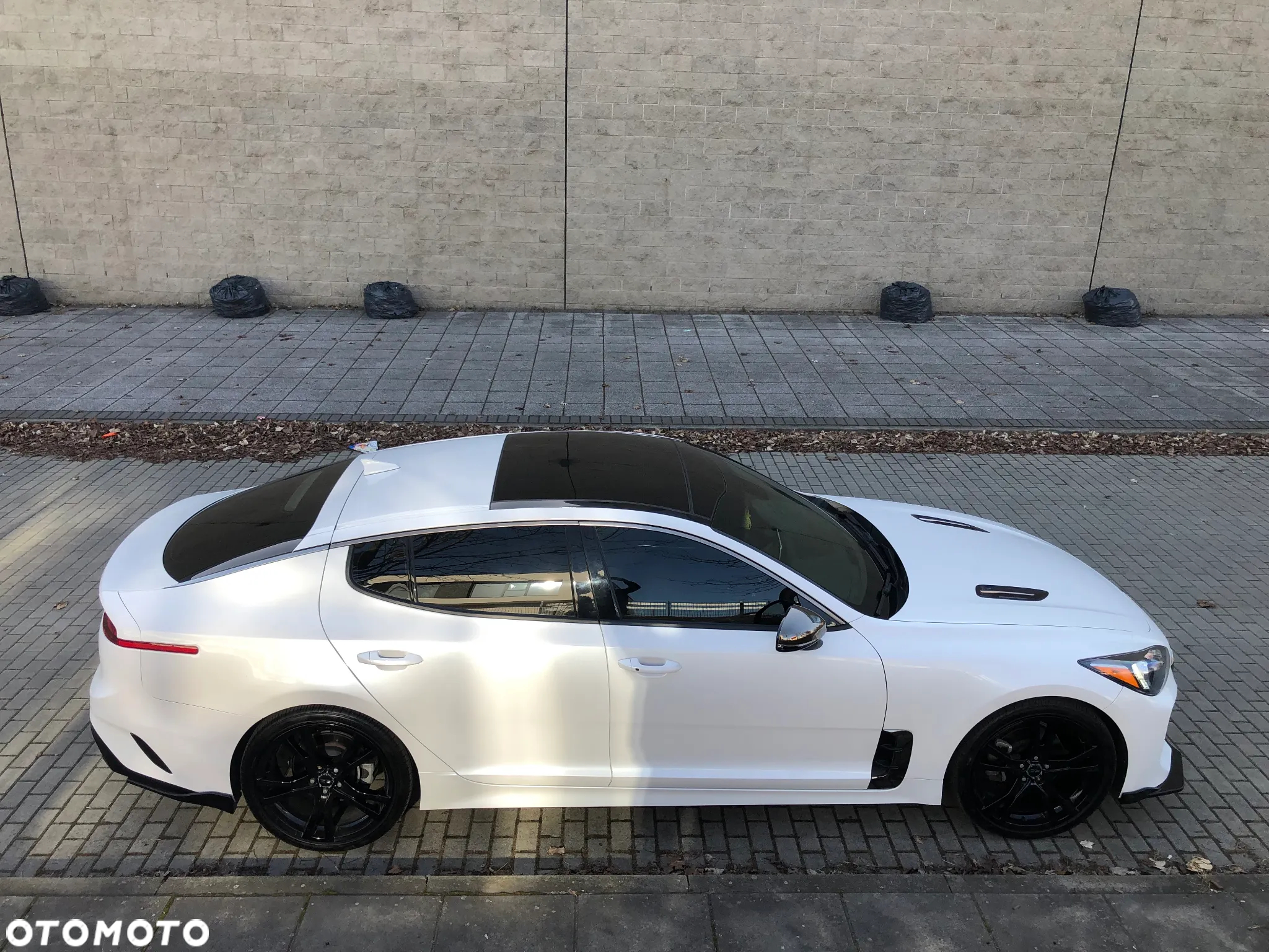 Kia Stinger 2.0 T-GDI GT Line - 32