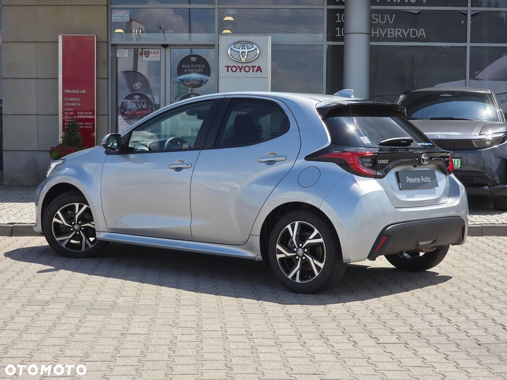Toyota Yaris Hybrid 1.5 Style - 4